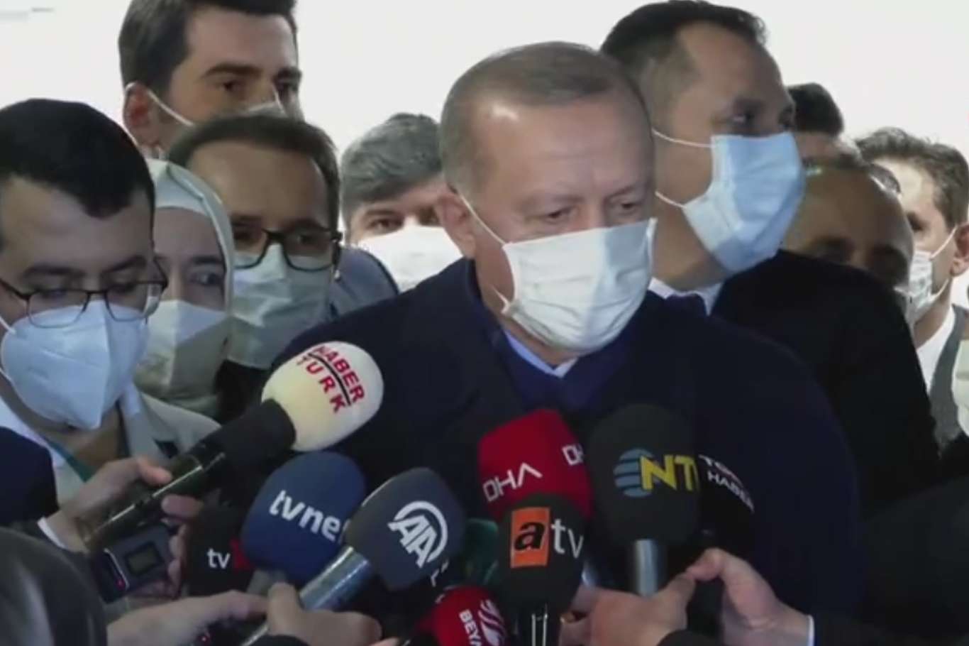 Cumhurbaşkanı Erdoğan,  vurduğu aşının ardından açıklama yaptı